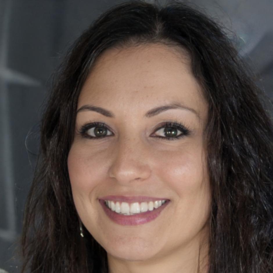 Nattida Srisawat, Operations Director